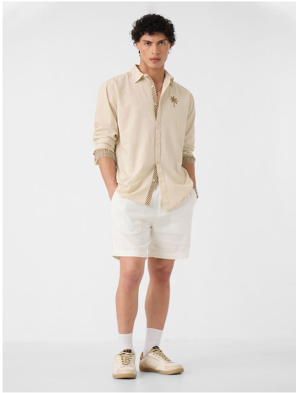 Coastal Palm Tree Embroidered Slub Linen Shirt